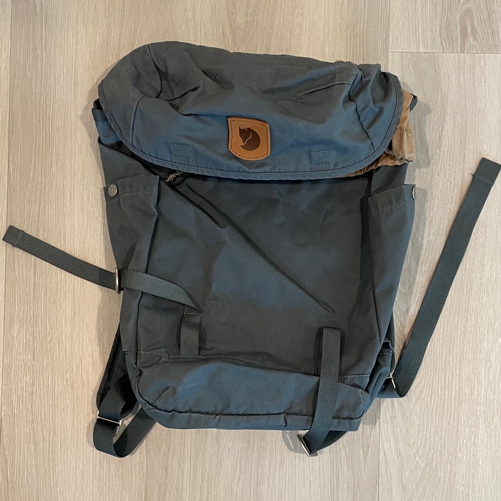 Fjällräven Kånken Rolltop Backpack Dark Gray EUC